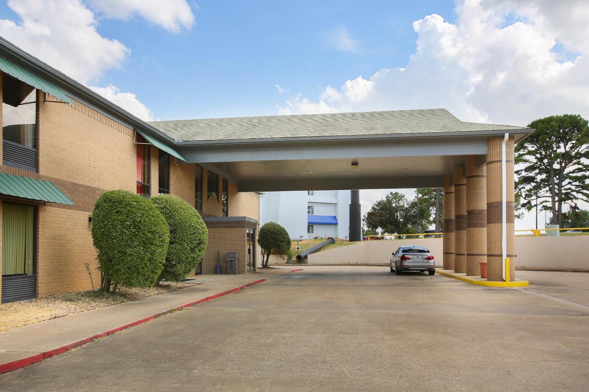 Oyo Hotel Texarkana Trinity Ar Hwy I-30 Extérieur photo