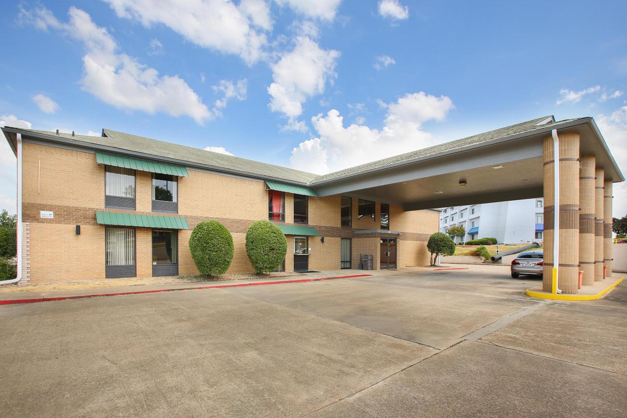 Oyo Hotel Texarkana Trinity Ar Hwy I-30 Extérieur photo